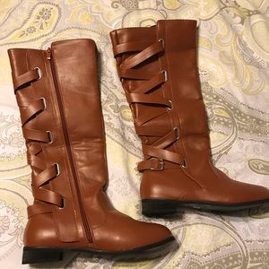 Brand new tall boots 8M brown